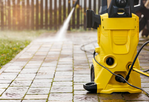 Best Building Exterior Washing  in Roslyn Estates, NY